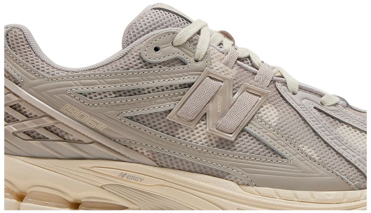 New Balance 1906R Polka Dot Pack   Moonrock