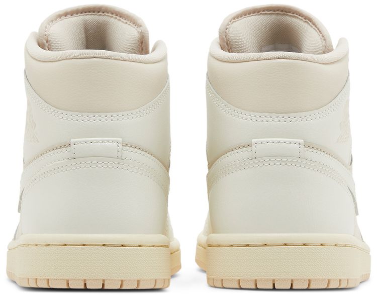 Wmns Air Jordan 1 Mid Legend Light Brown