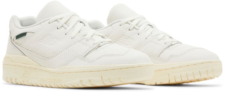 New Balance 550 Sea Salt Nightwatch Green