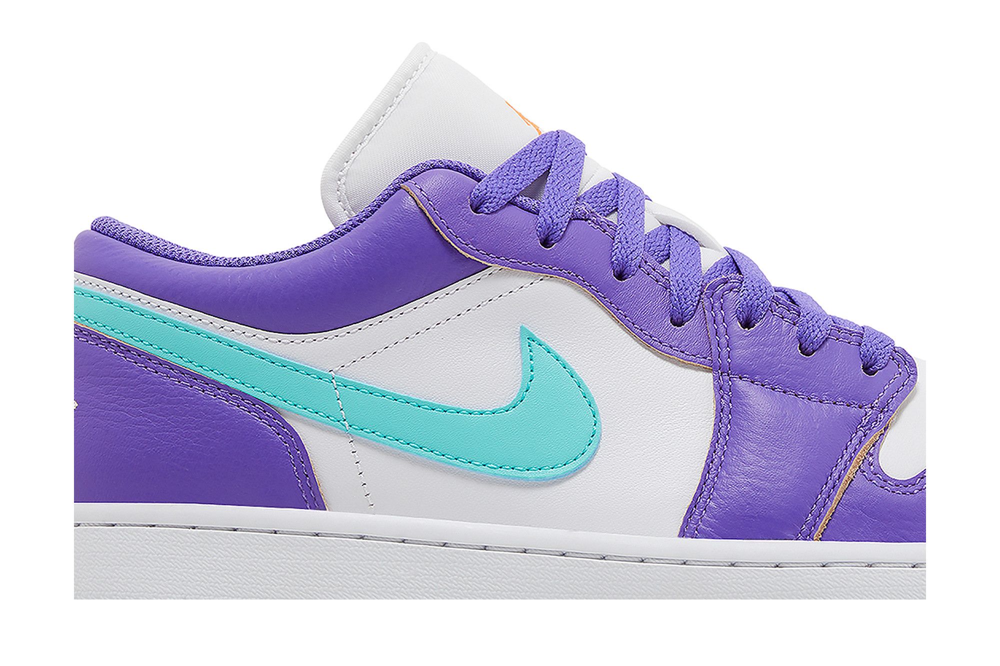 Buy Air Jordan 1 Low 'Hornets' - HJ9013 550 | GOAT