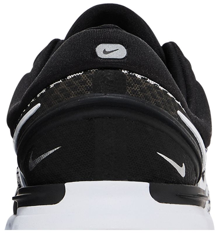 React Miler 3 White Black