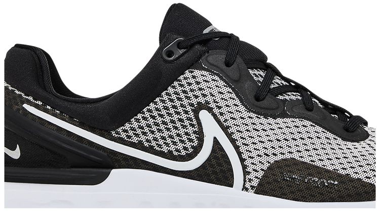 React Miler 3 White Black