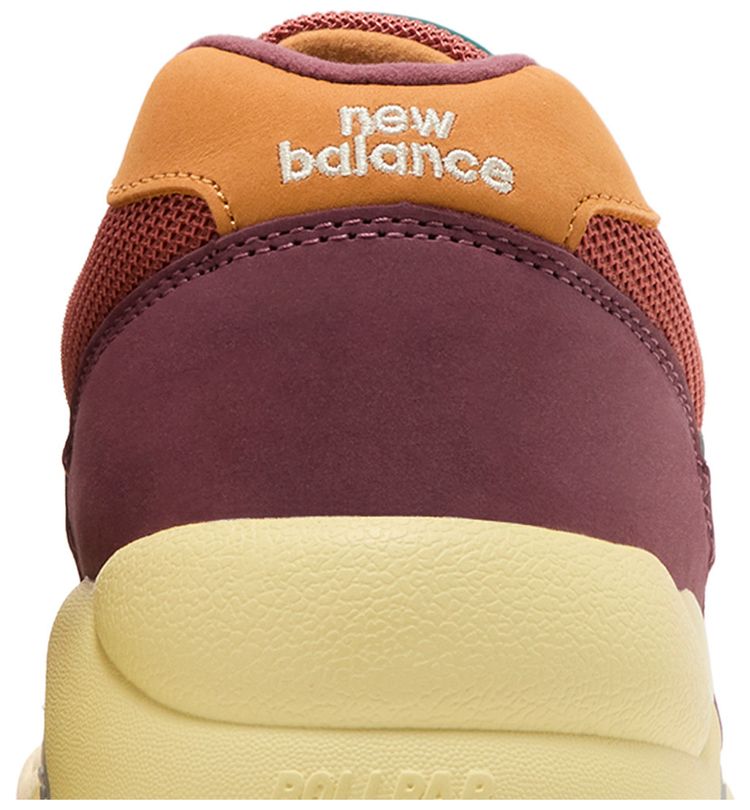 New Balance 580 Washed Burgundy