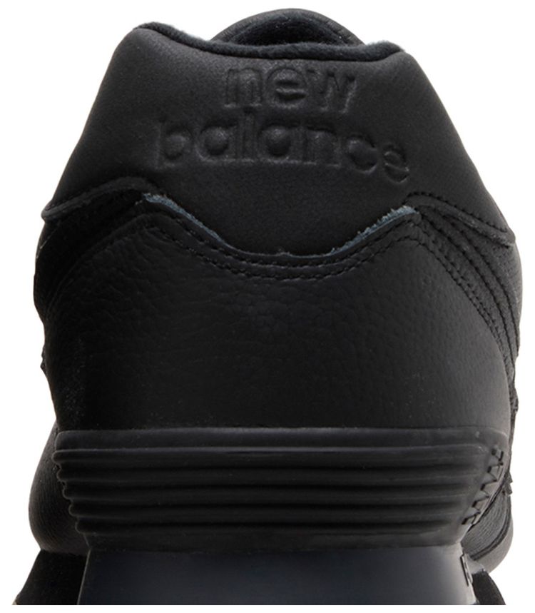 New Balance 574 Black Phantom Gum