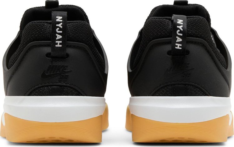 Zoom Nyjah 3 SB Black White Gum