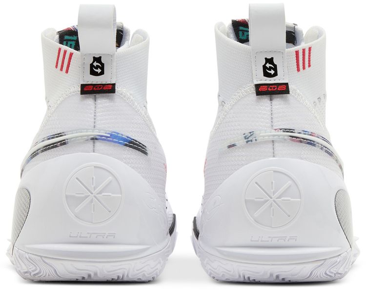 Li Ning Way of Wade 808 3 Ultra V2 Tour