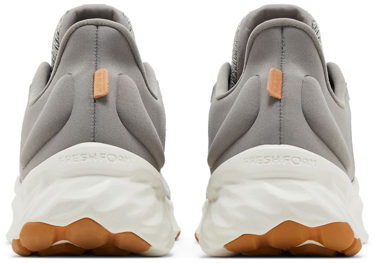New Balance Fresh Foam Roav v2 Marblehead