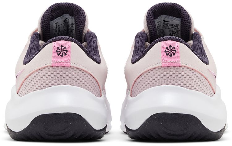 Wmns Legend Essential 3 Next Nature Barely Rose