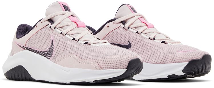 Wmns Legend Essential 3 Next Nature Barely Rose