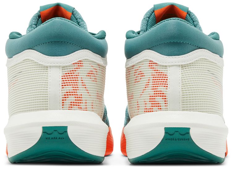 Nike LeBron Witness 8 Cannon