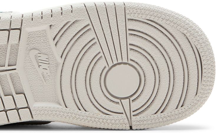 Air Jordan 1 Mid SE TD Oxidized Green