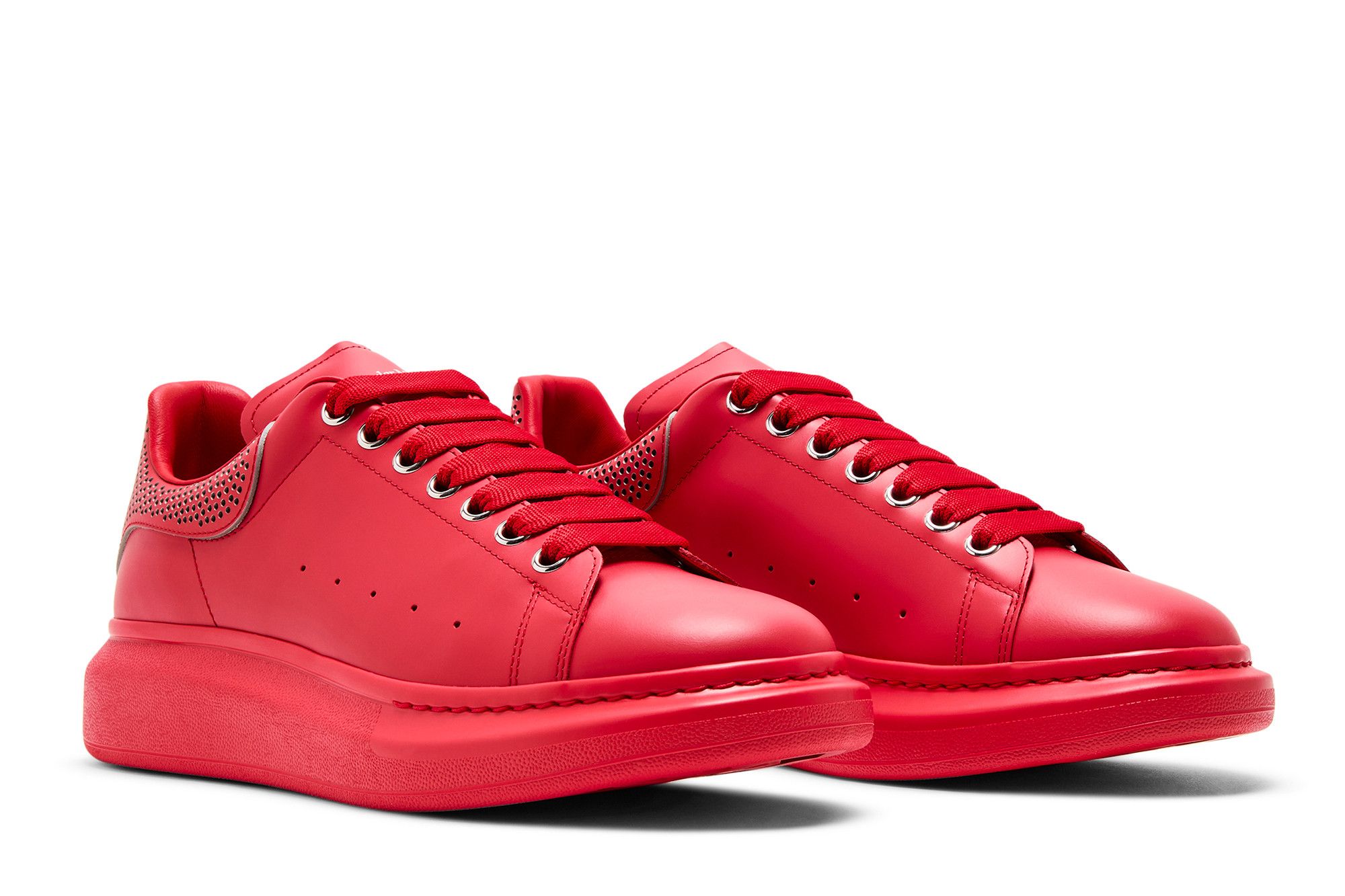スニーカー Alexander McQueen 735769 WICYN Sneakers Buy Alexander McQueen Oversized Sneaker 'Lust Red Perforated