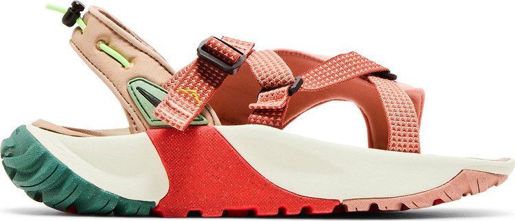 Wmns Oneonta Sandal Light Madder Root