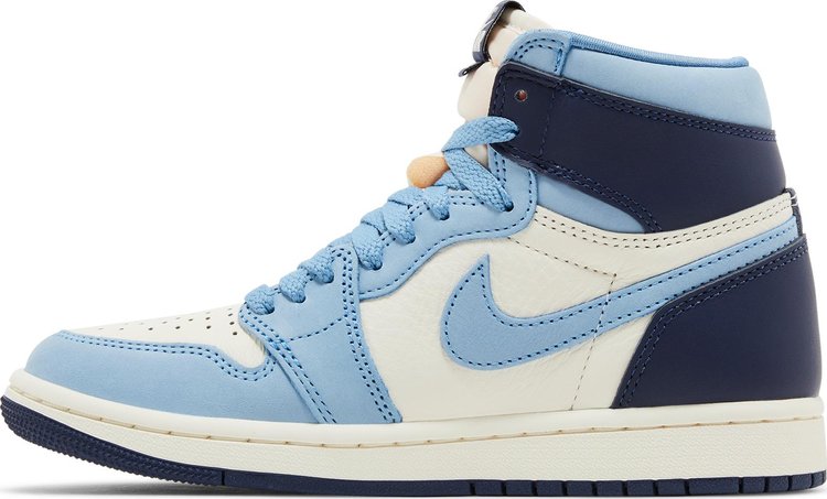 Wmns Air Jordan 1 Retro High OG First in Flight