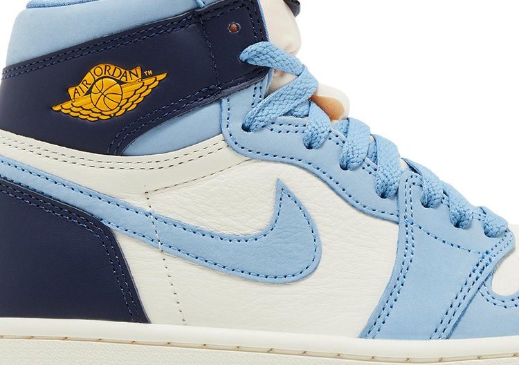 Wmns Air Jordan 1 Retro High OG First in Flight