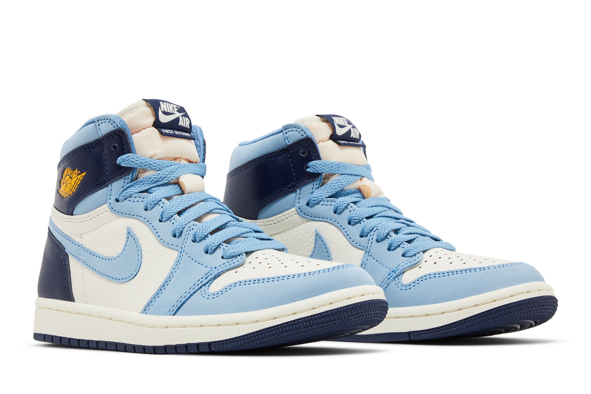 Buy Wmns Air Jordan 1 Retro High OG First in Flight FD2596 400 GOAT