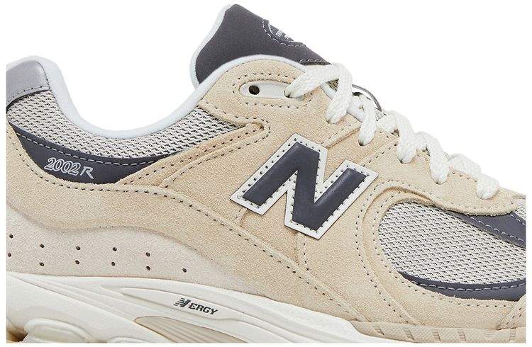 New Balance 2002R Sandstone Magnet