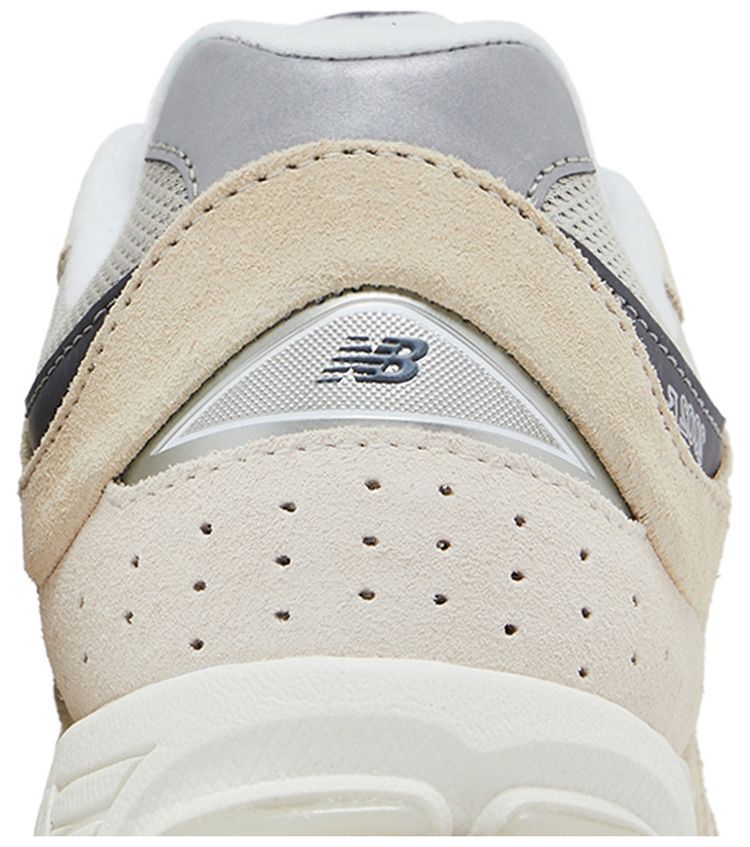 New Balance 2002R Sandstone Magnet