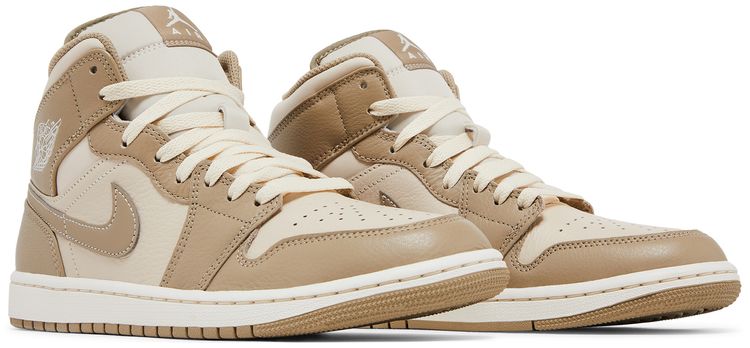 Air Jordan 1 Mid Legend Brown