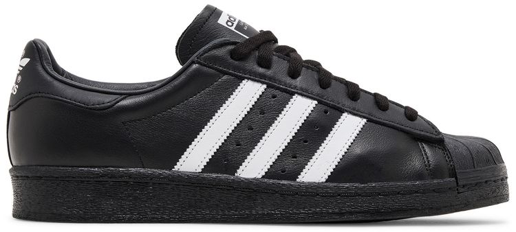 Superstar 82 Black White