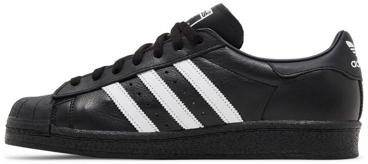 Superstar 82 Black White