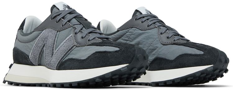 New Balance Wmns 327 Blacktop