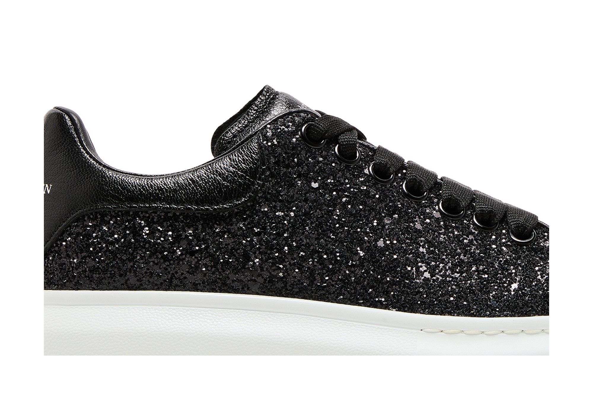 Achetez des Alexander McQueen Wmns Oversized Sneaker Black White Glitter 553771 W4EY4 1000 GOAT FR