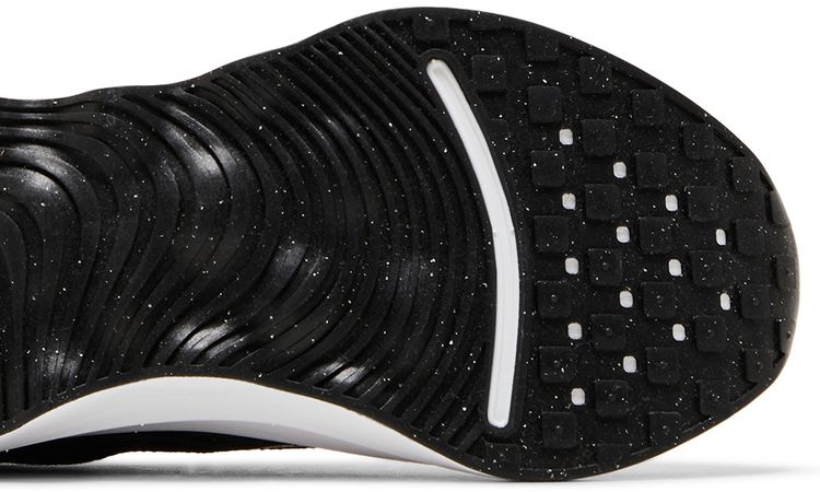 Nike Wmns Motiva Black White