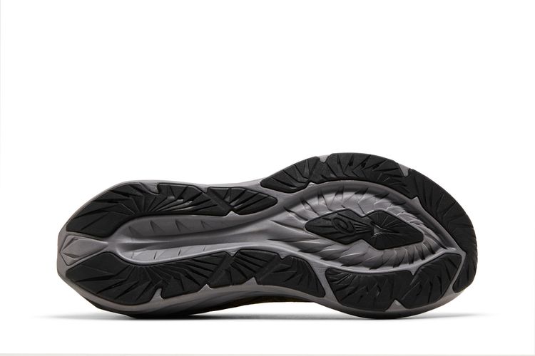 Asics Novablast 4 Platinum Black Champagne