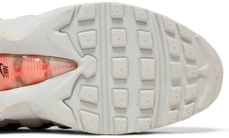 Nike Air Max 95 Essential Bright Mango