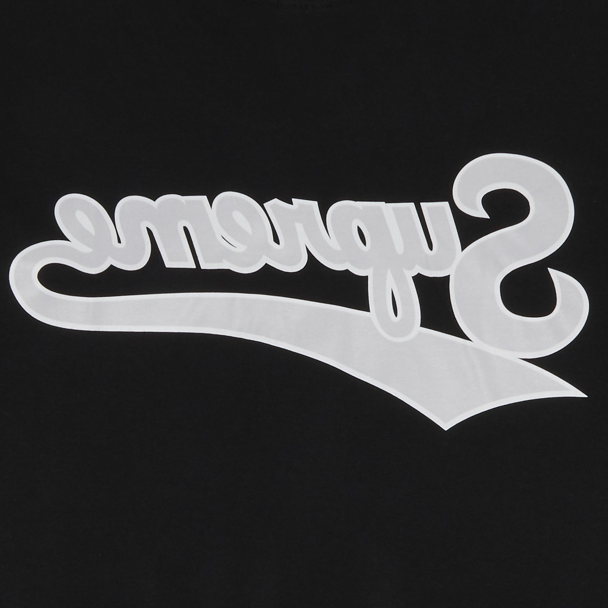 Supreme backwards logo top