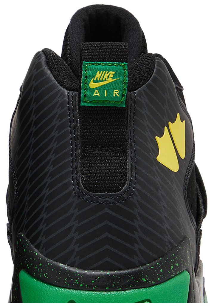 Nike Air Mission PRM Oregon