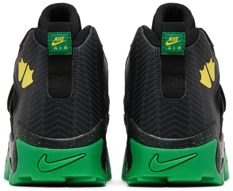 Nike Air Mission PRM Oregon
