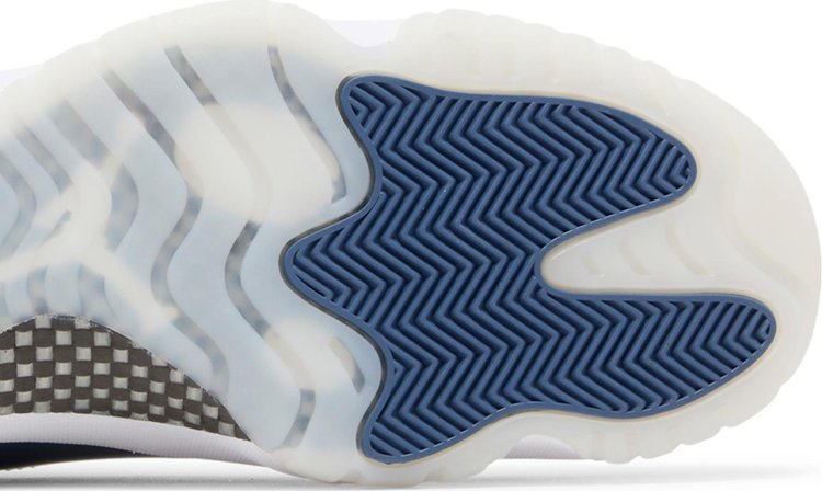 Air Jordan 11 Retro Low Diffused Blue