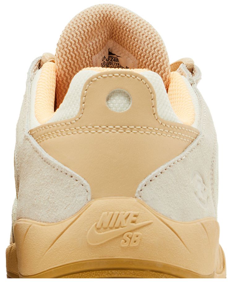 Nike Vertebrae SB Coconut Milk