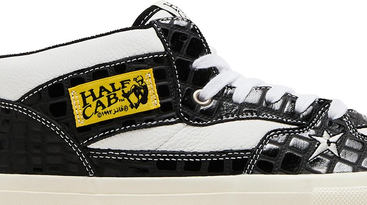 Carpet Company x Skate Half Cab Black Dragon Leather