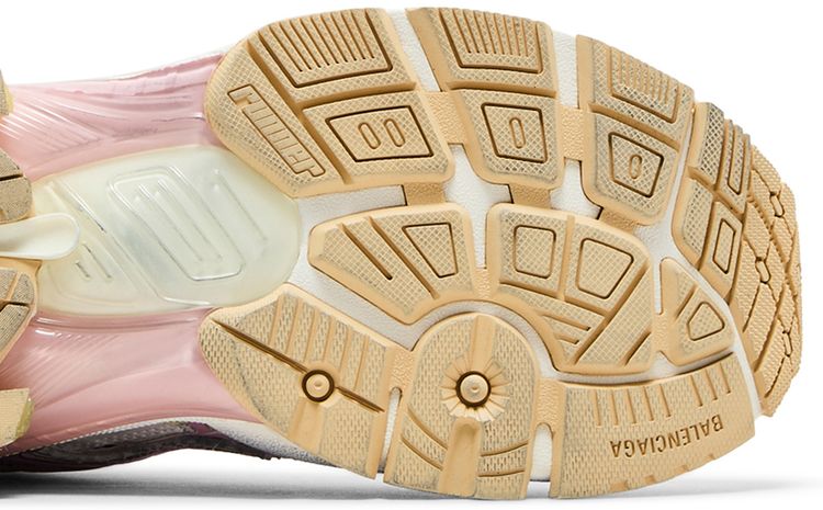 Balenciaga Runner Sneaker Pink