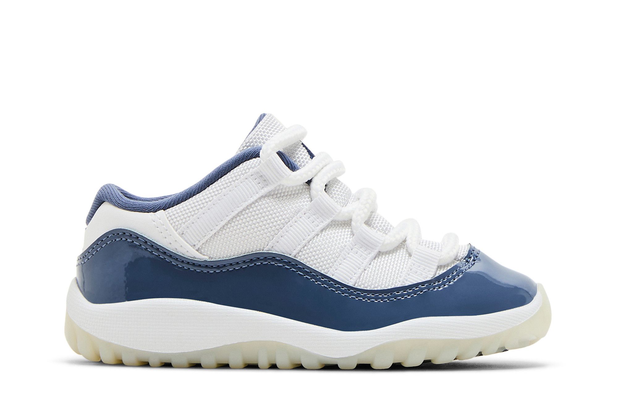 Baby blue jordan 11 low 2025