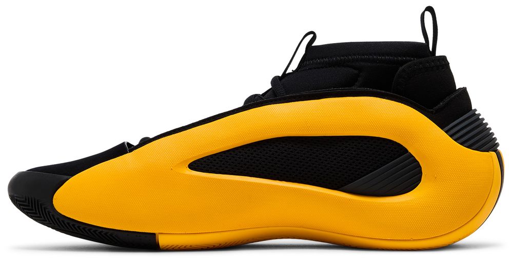 Harden Vol. 8 Black Yellow