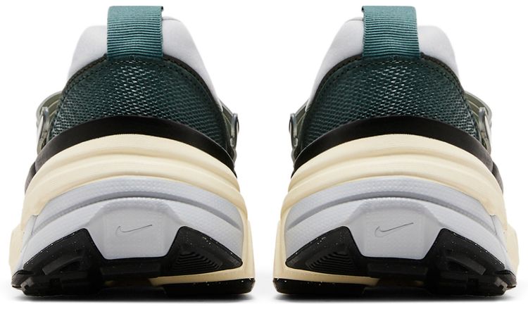 Nike V2K Run Vintage Green