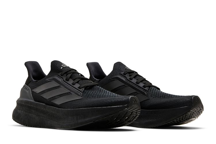 adidas Men's Ultraboost 5X Running Shoes, Size 10.5, Black/Black/White