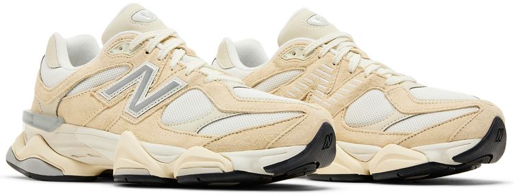 New Balance 9060 Calcium Sea Salt