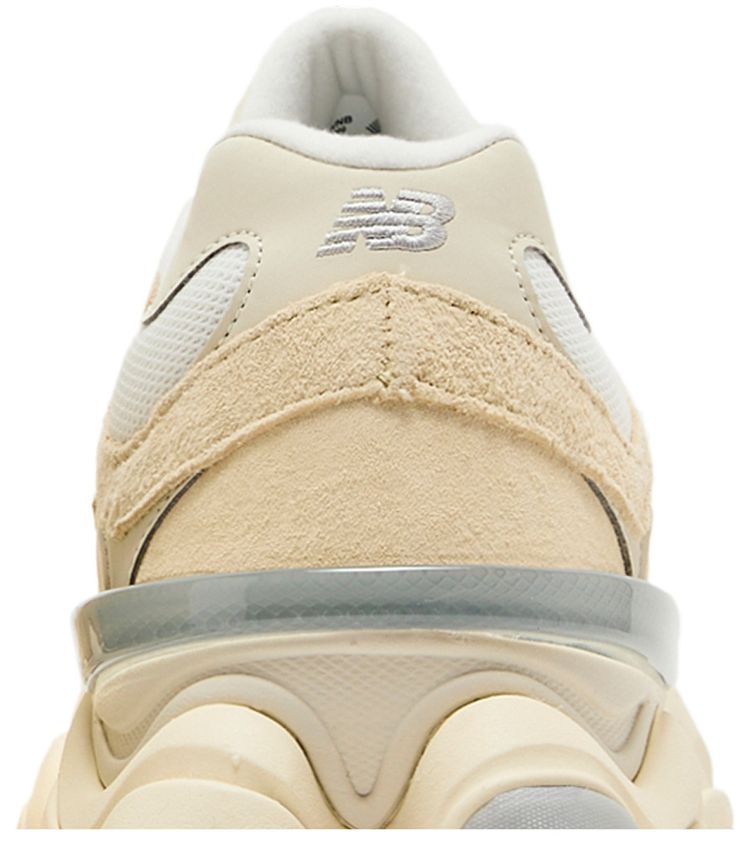 New Balance 9060 Calcium Sea Salt