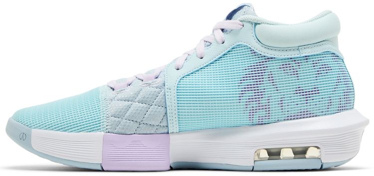 Nike LeBron Witness 8 Easter