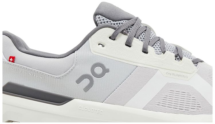 ON Cloudrunner 2 Frost White