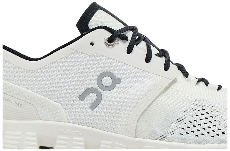 ON Cloud X White Black