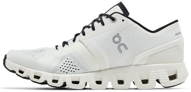 ON Cloud X White Black