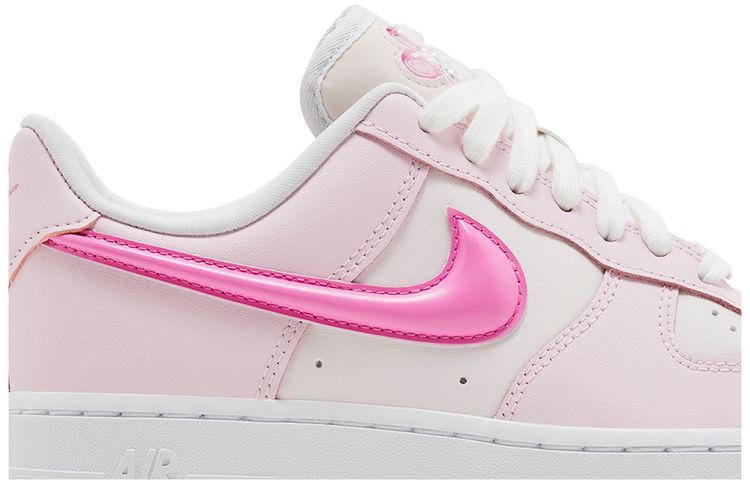 Nike Wmns Air Force 1 07 LX Paw Print