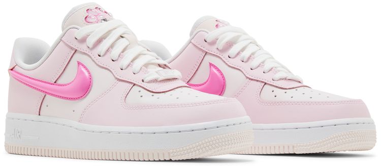 Nike Wmns Air Force 1 07 LX Paw Print