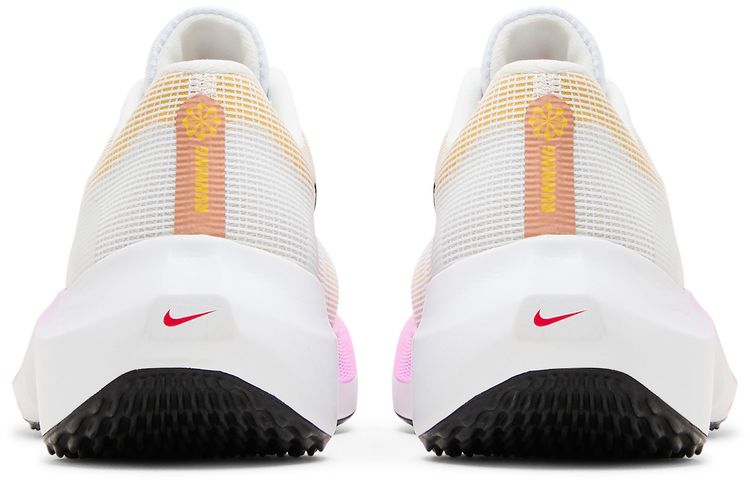 Nike Wmns Zoom Fly 5 White Rush Fuchsia